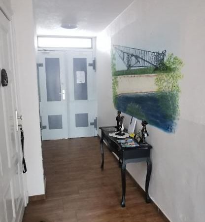 Richter Apartments Finsterwalde Mit Klimaanlage Luaran gambar